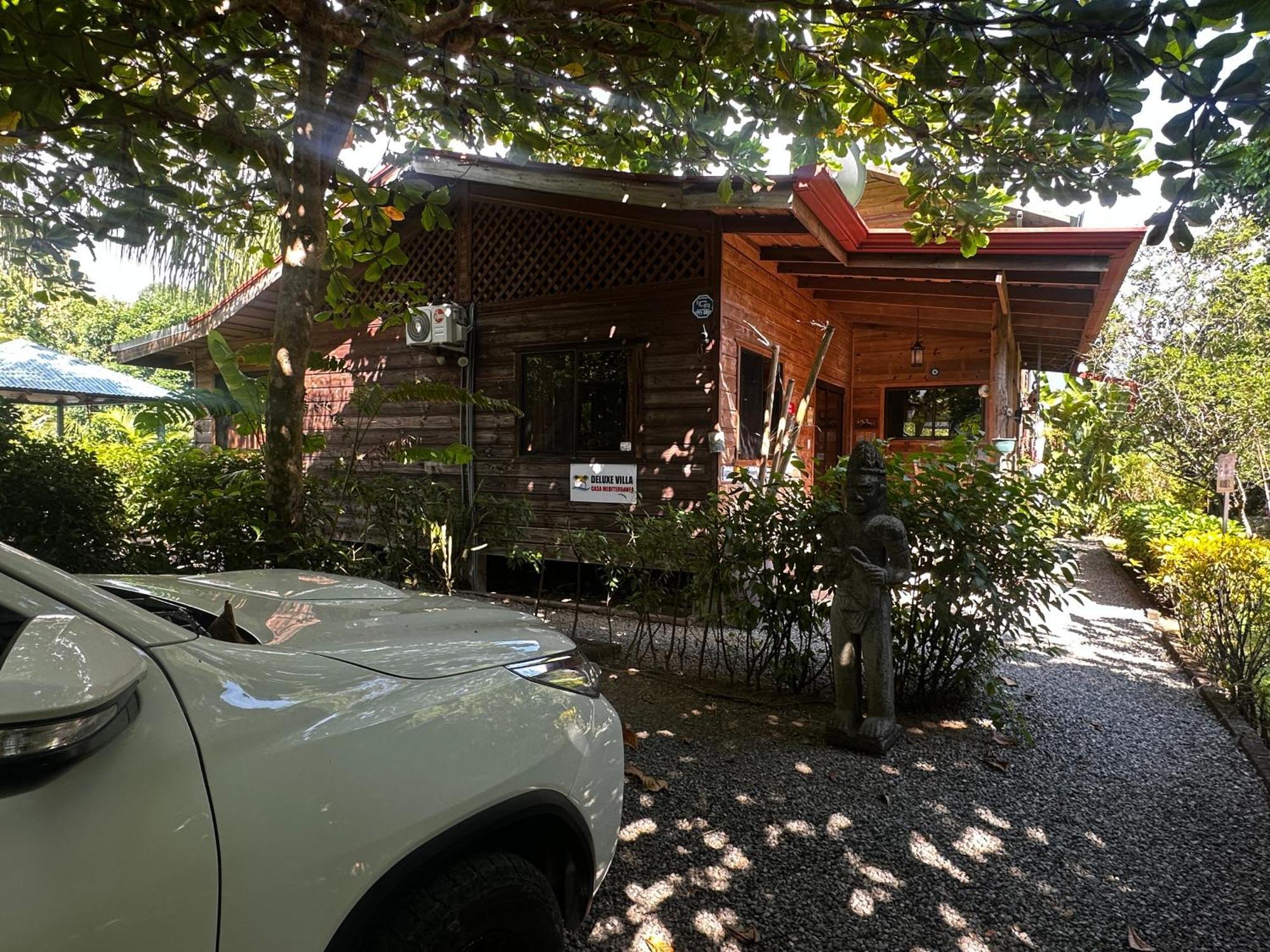 Uvita Oasis Retreat With Villa Cabins And Apartment ภายนอก รูปภาพ